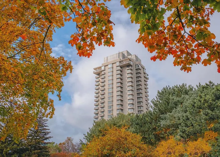Crowne Plaza Toronto - North York By Ihg